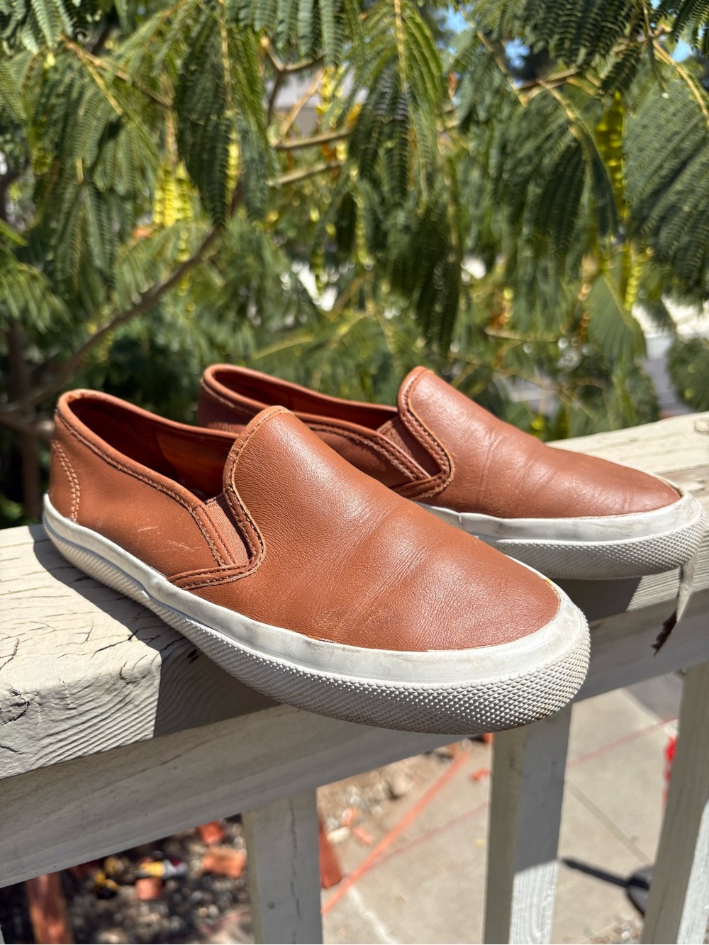 Coach | Chrissy | Slip On Shoes | Sz 7.5 | Tan leather